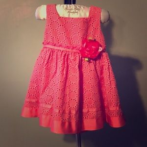 Little girl’s dress